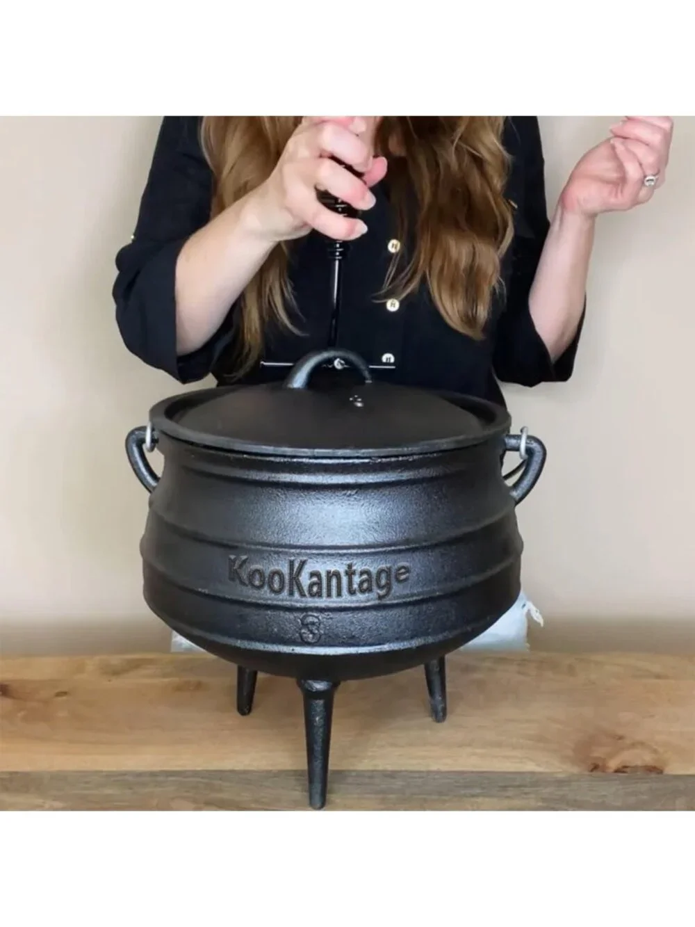 8-Quart Pre-Seasoned Cast Iron Cauldron - 3-Legged Dutch Oven for Campfire